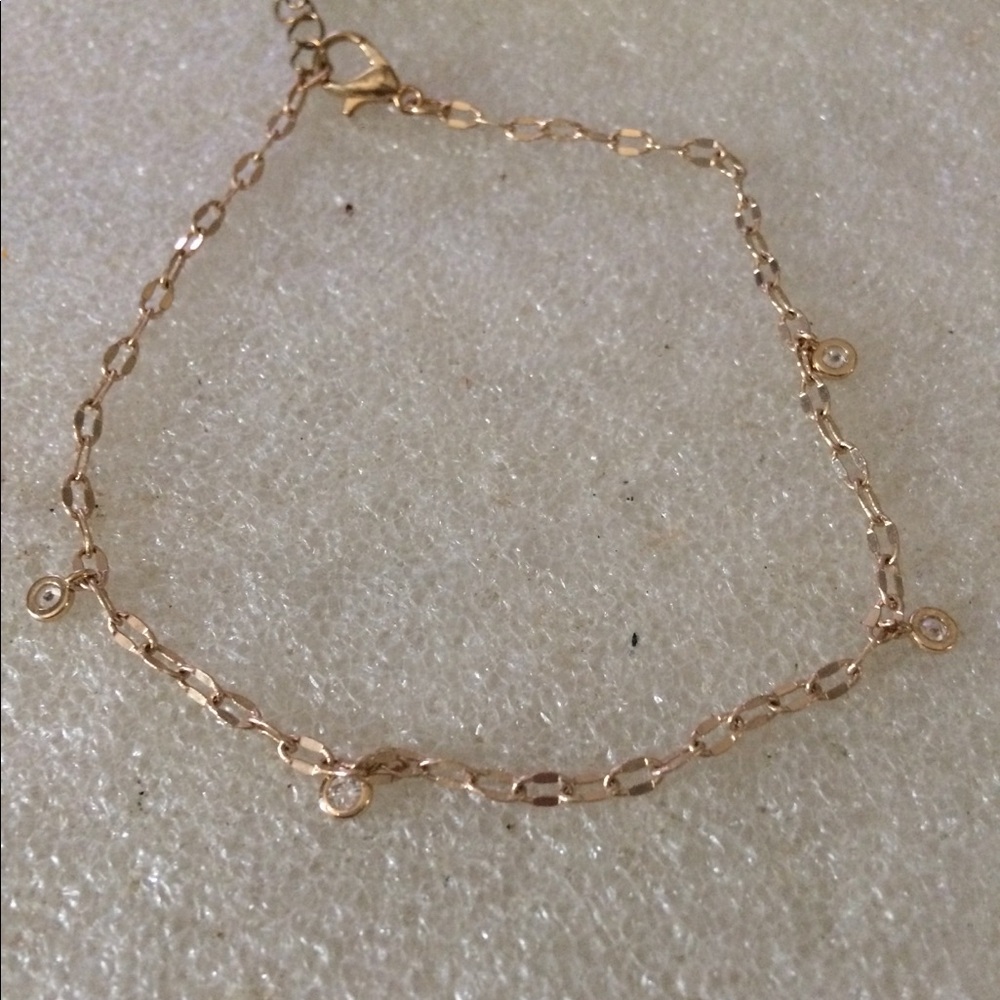 Ankle bracelet with rhinestone